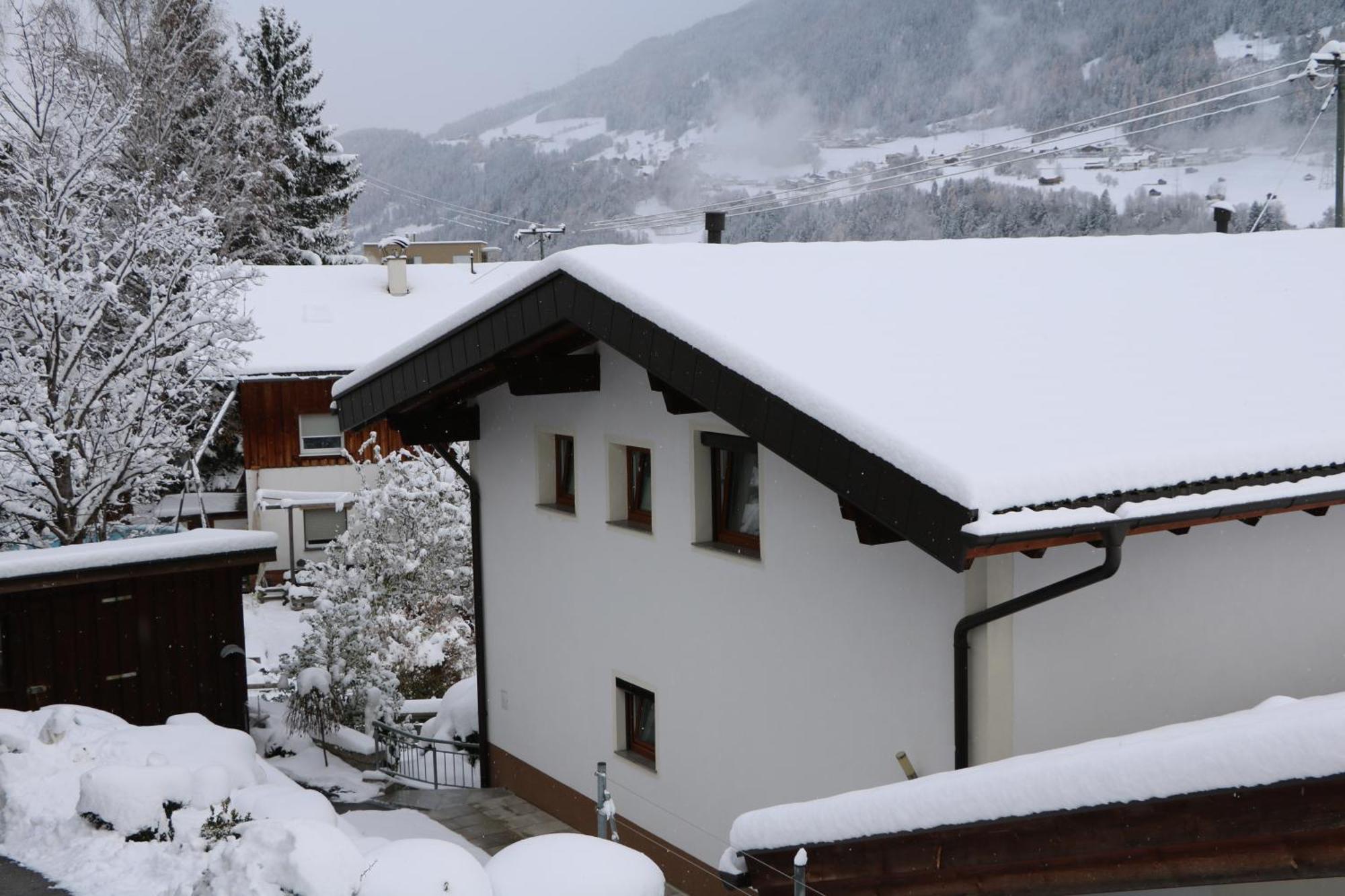 Ferienwohnung Raich Wenns Exterior foto